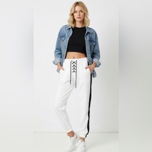 Tiger Mist White Lace-Up Joggers